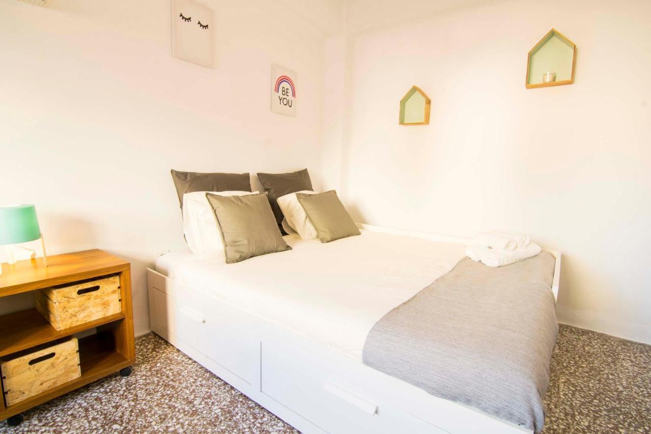 P&P Apartaments Arapiles Málaga Extérieur photo