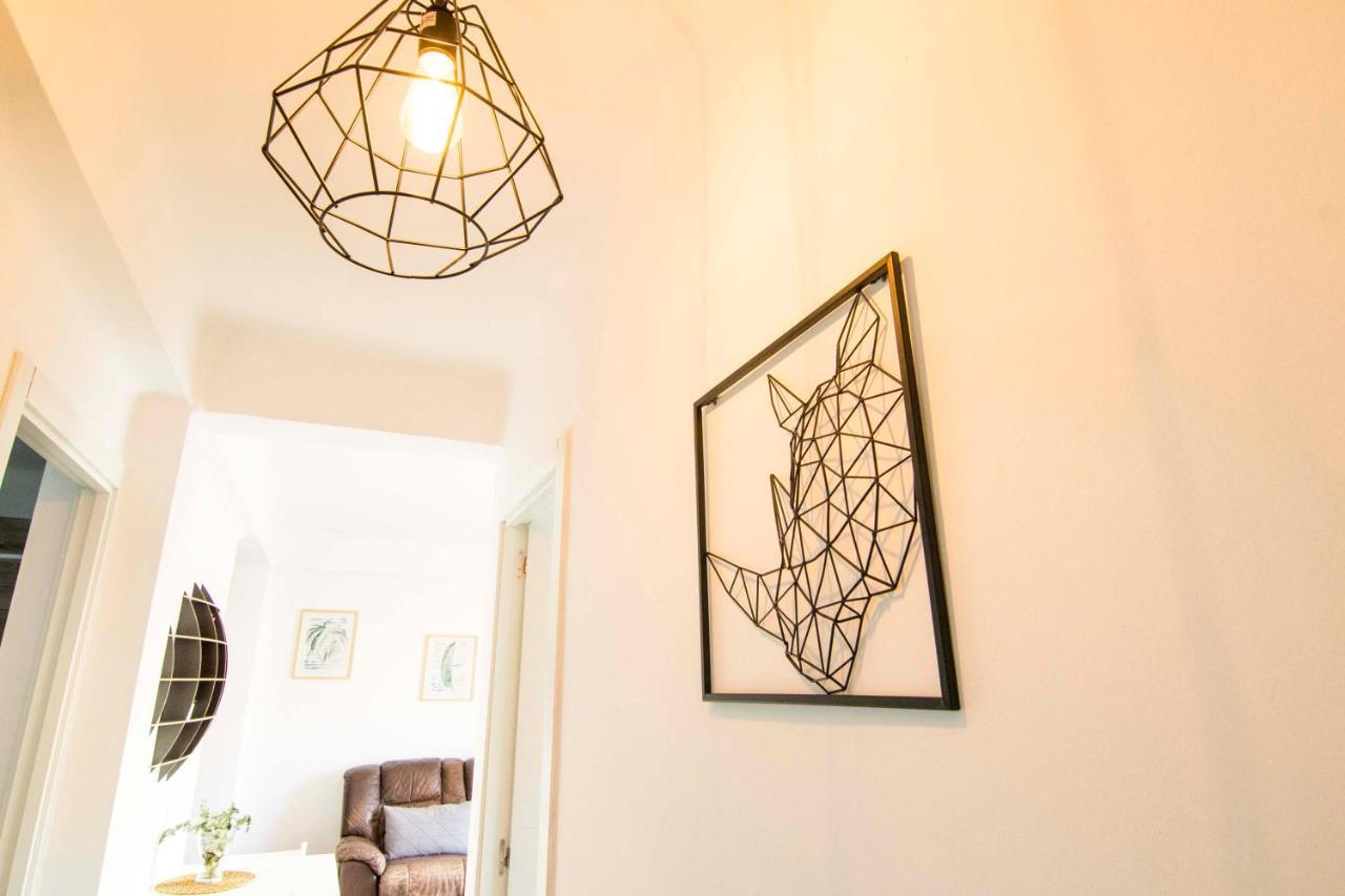 P&P Apartaments Arapiles Málaga Extérieur photo